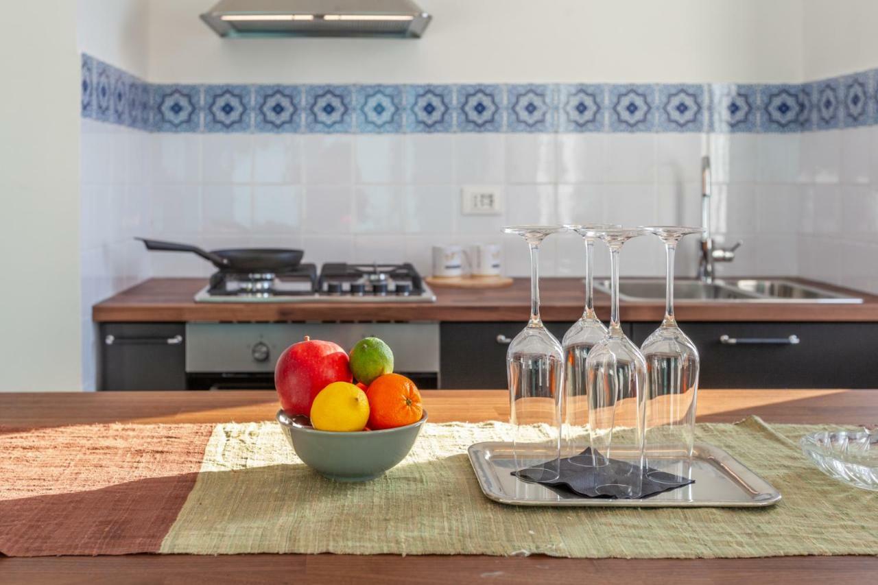 Sunset House - Smart House - Milano Mico Apartment ภายนอก รูปภาพ